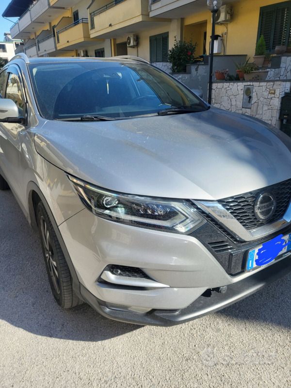 Usata Nissan Qashqai 116 CV (85 kW) 2021 Grigio SUV