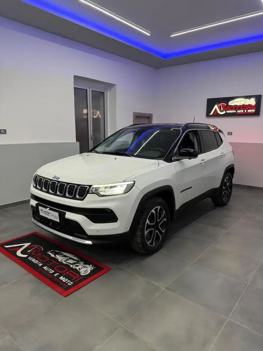 Usata Jeep Compass Limited 179 CV (131 kW) 2021 Bianco SUV