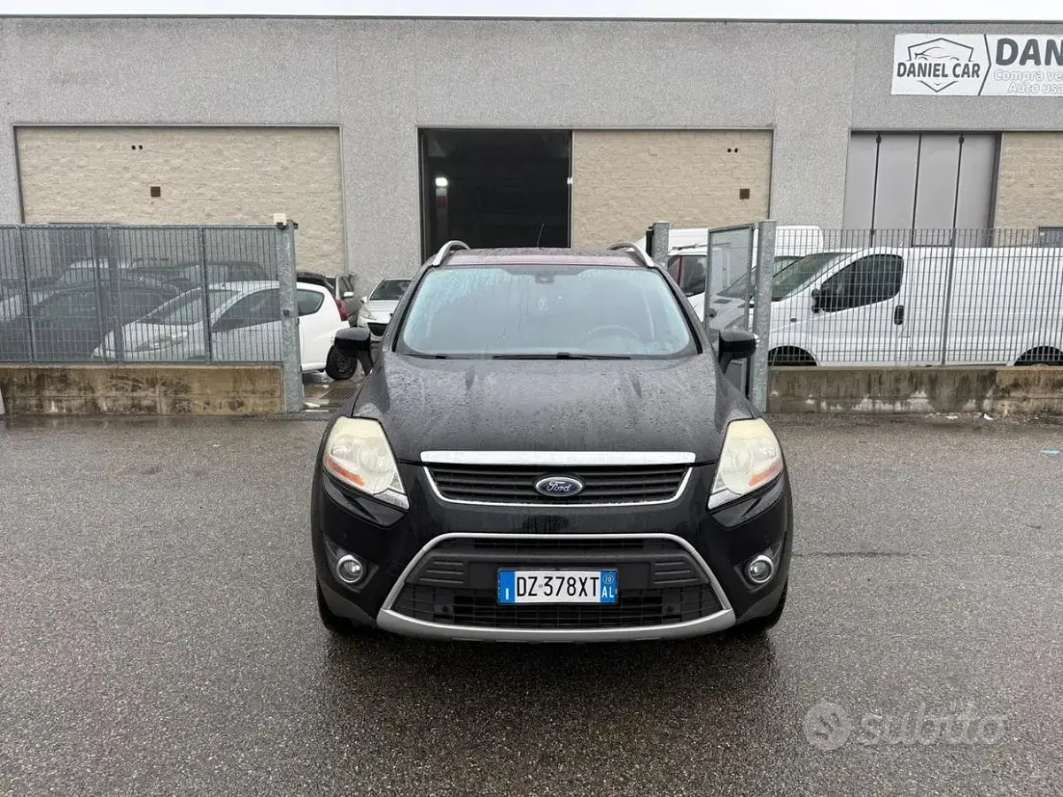 Usata Ford Kuga Titanium 136 CV (100 kW) 2010 SUV