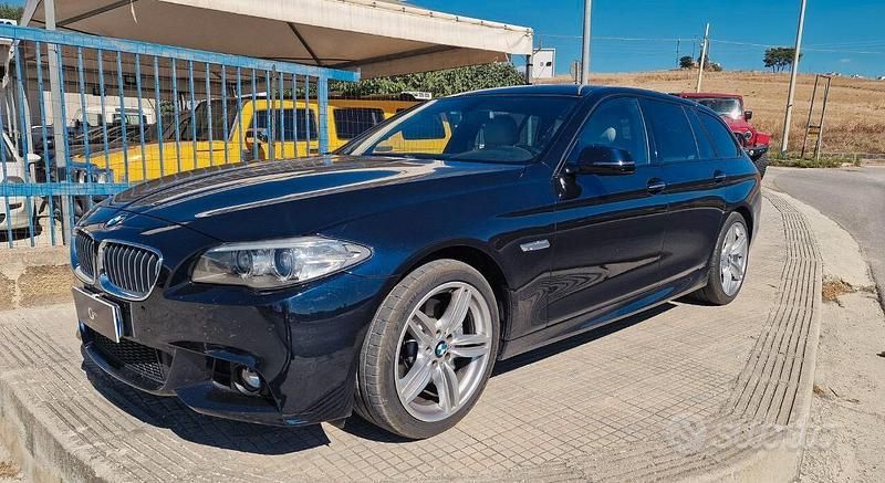 Usata BMW 525 M Sport 218 CV (160 kW) 2014 Blu Station wagon