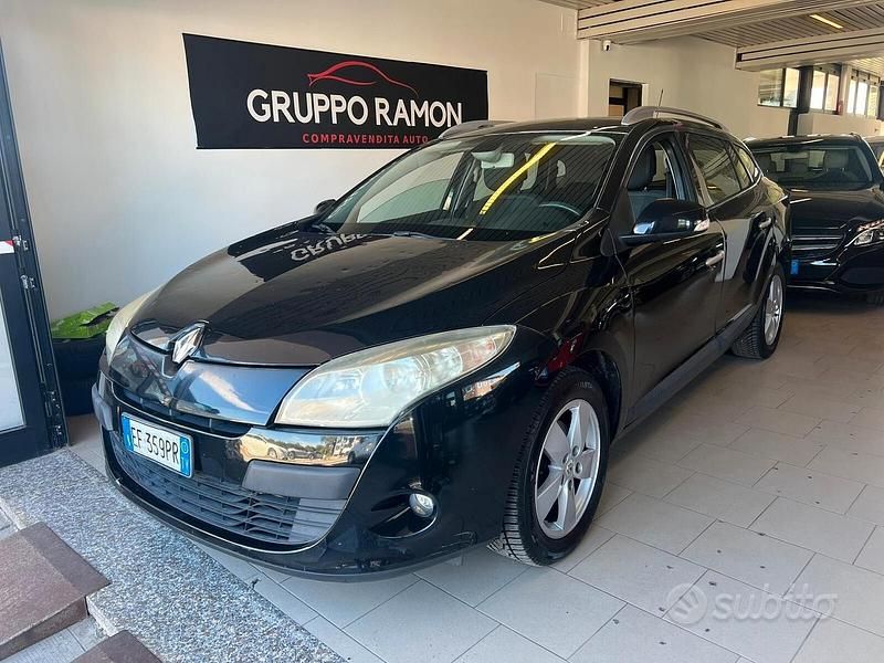 Nero Usata 2010 Renault Mégane GrandTour Station wagon | 2990 € (Cara) - Immagine 1/4