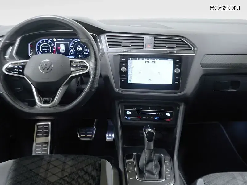 Usata VW Tiguan R-line 150 CV (110 kW) 2022 Nero SUV