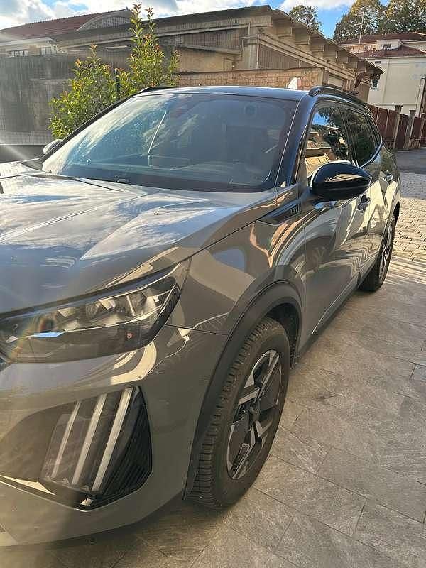 Usata Peugeot 2008 GT 131 CV (96 kW) 2024 Grigio SUV