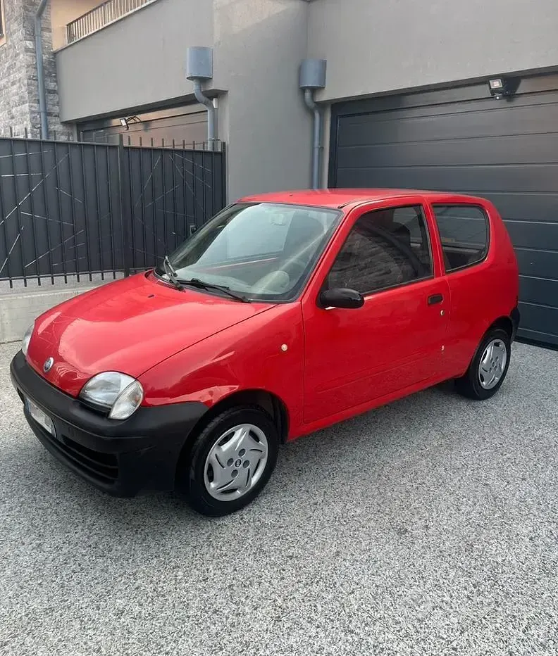 Usata Fiat 600 Anniversary 54 CV (39 kW) 2005 Rosso Utilitaria
