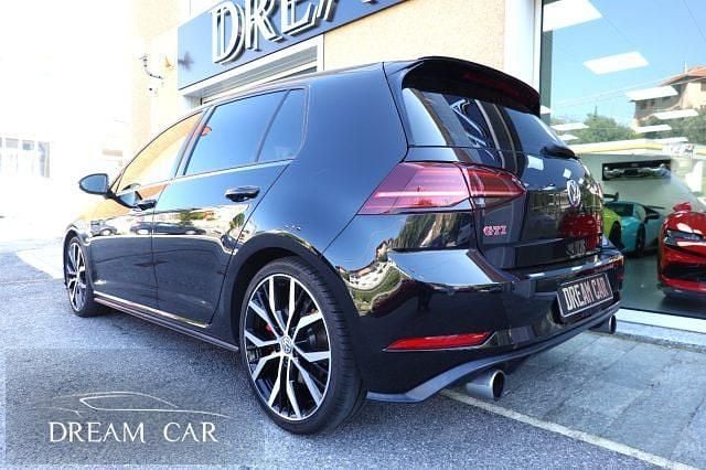 Occasion VW Golf VII GTI 245 PK (180 kW) 2018 Zwart Sedan