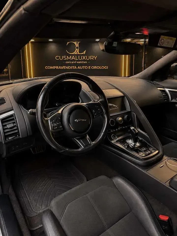 Usata Jaguar F-Type R-Dynamic 300 CV (220 kW) 2021 Other Cabrio
