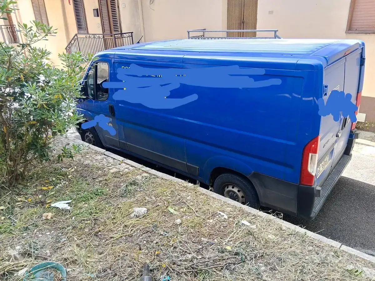 Usata Fiat Ducato 33 Easy 140 CV (102 kW) 2023 Bluazzurro Furgone