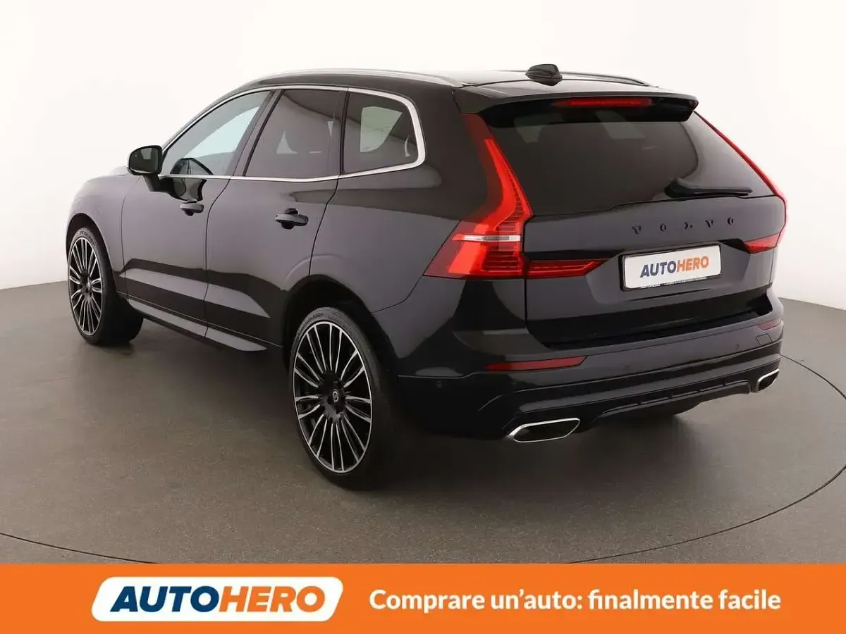 Usata Volvo XC60 R-Design 190 CV (139 kW) 2018 Nero SUV