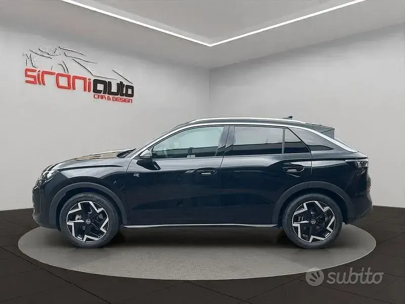 Nieuw VW T-Roc R-line 150 PK (110 kW) 2026 Zwart SUV