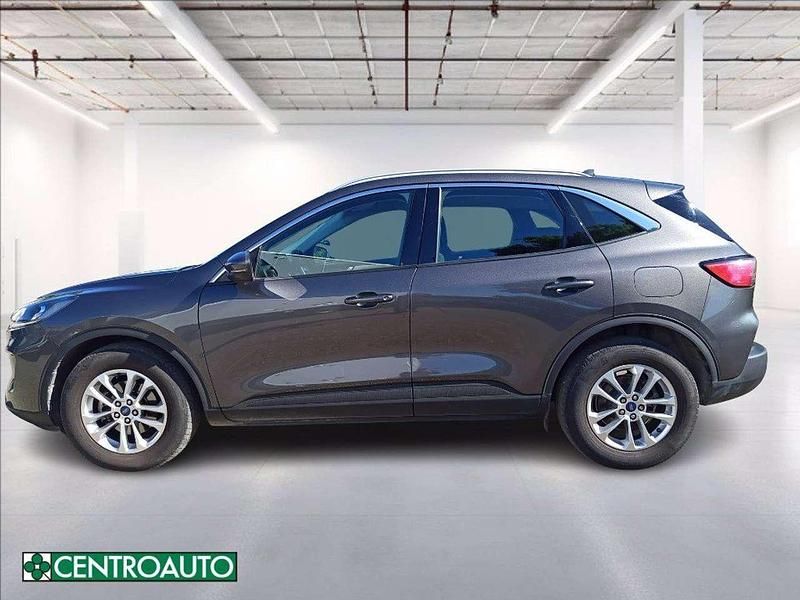 Begagnad Ford Kuga Business Edition 120 HK (88 kW) 2022 Grå SUV
