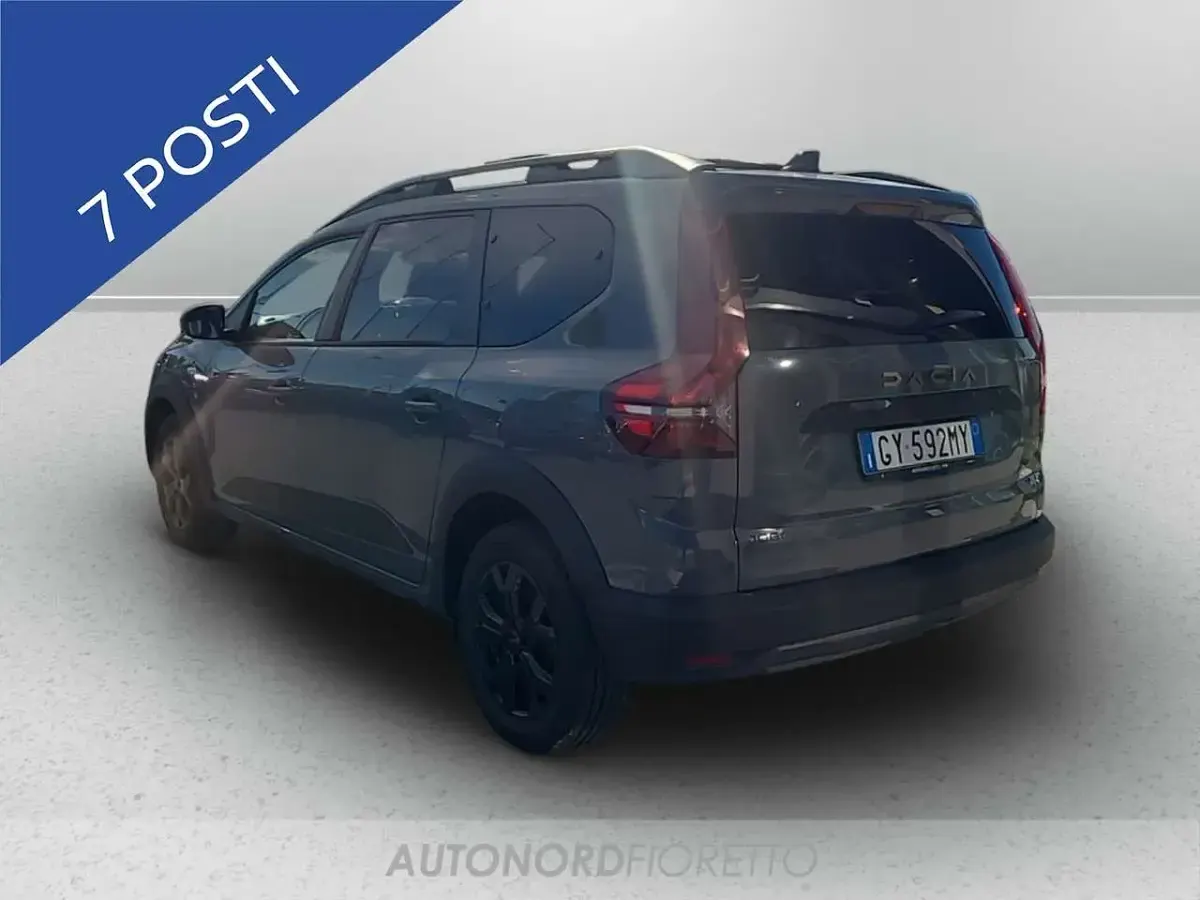 Usata Dacia Jogger Extreme 101 CV (74 kW) 2025 Grigioharm11 Monovolume