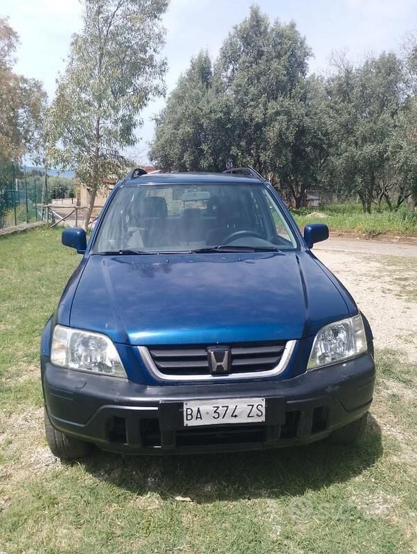 Blu Usata 1998 Honda CR-V SUV | 2500 € (Buon prezzo) - Immagine 1/4