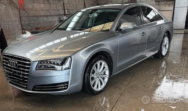 Usata Audi A8 Ambiente 250 CV (183 kW) 2012 Grigio Berlina