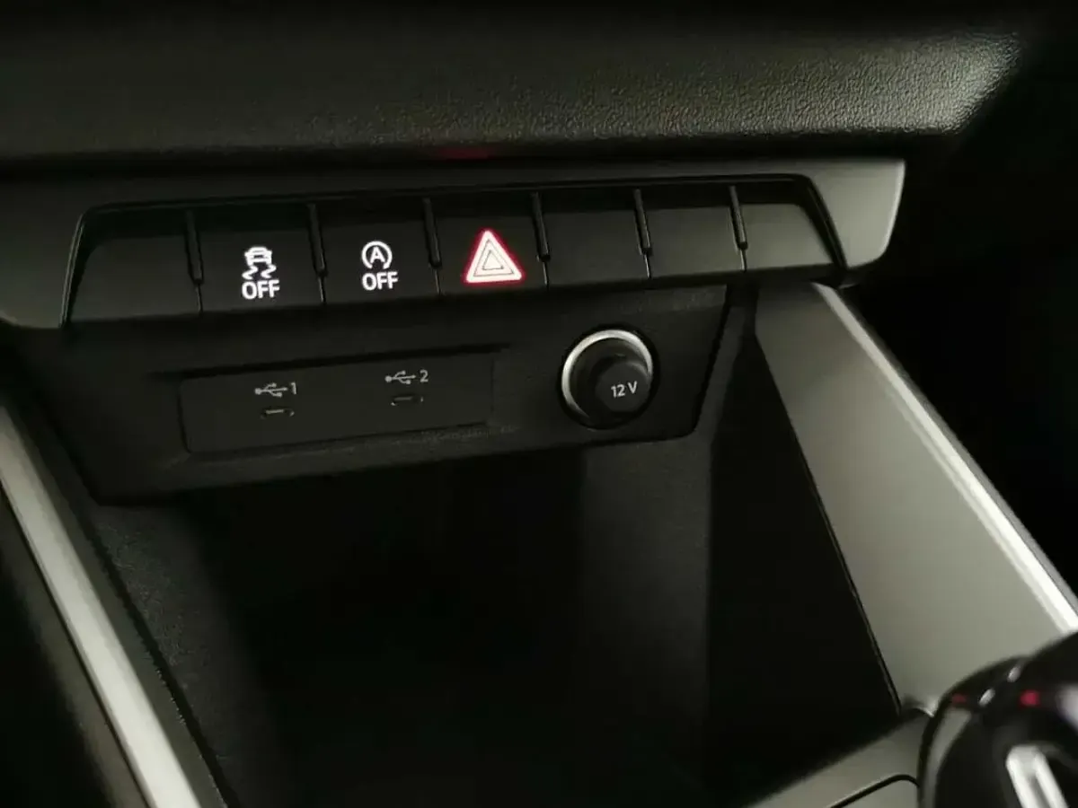 Usata Audi A1 Business 116 CV (85 kW) 2025 Nero SUV