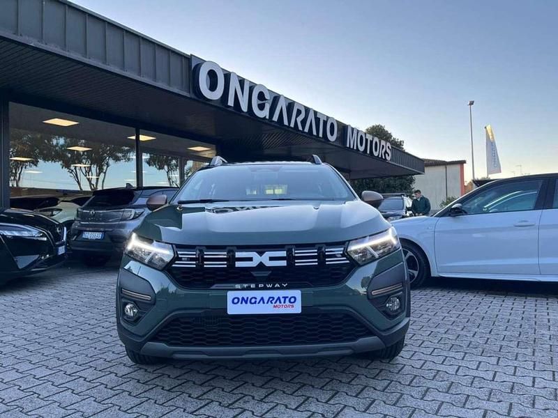 Nuova Dacia Sandero Extreme 101 CV (74 kW) 2025 Verde Utilitaria