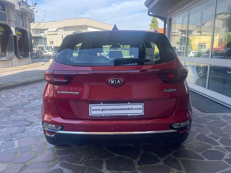 Usata Kia Sportage 136 CV (100 kW) 2022 Rosso SUV