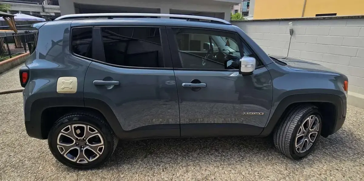 Usata Jeep Renegade Limited 140 CV (102 kW) 2017 SUV