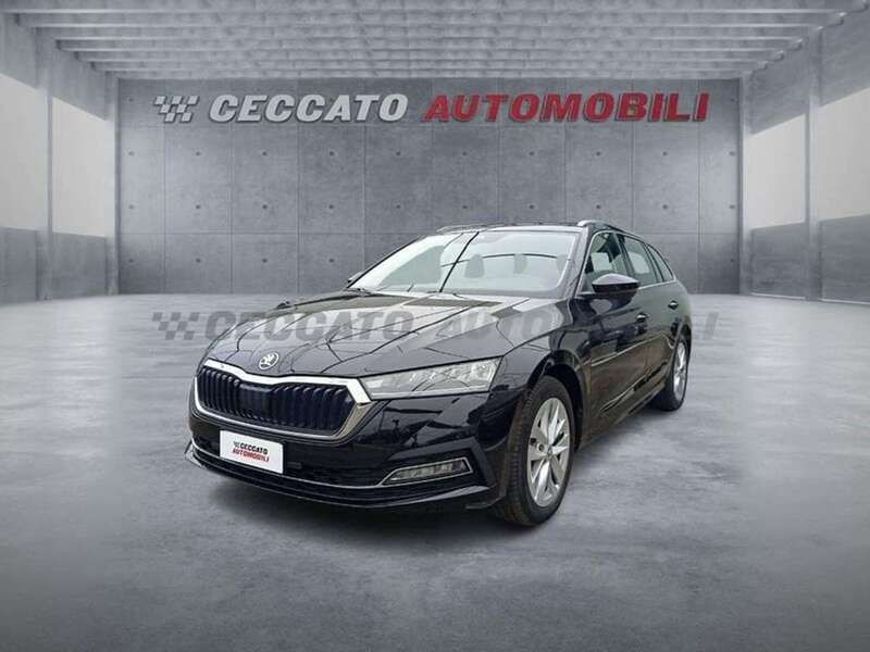 Nero Usata 2023 Skoda Octavia Style Station wagon | 18.837 € (Super prezzo) - Immagine 1/4