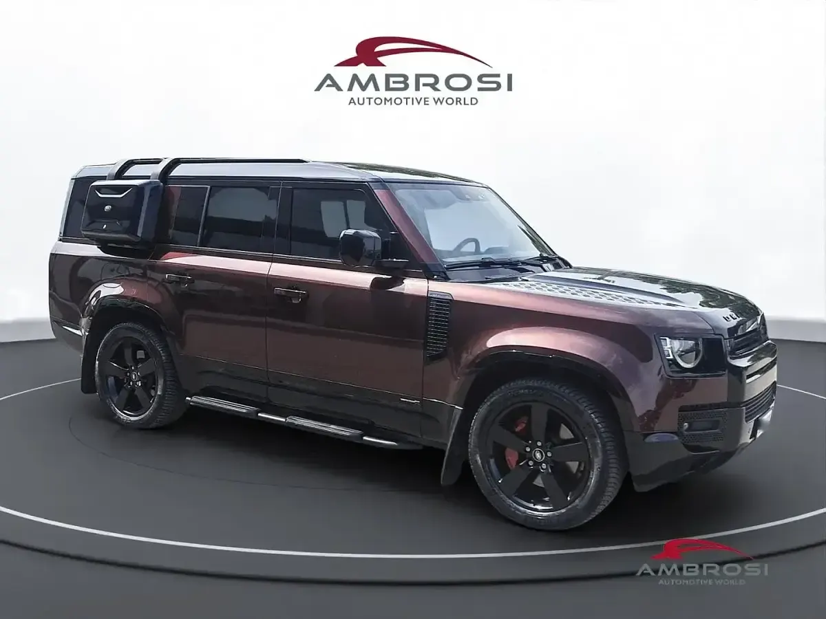 Usata Land Rover Defender 300 CV (220 kW) 2023 Viola SUV