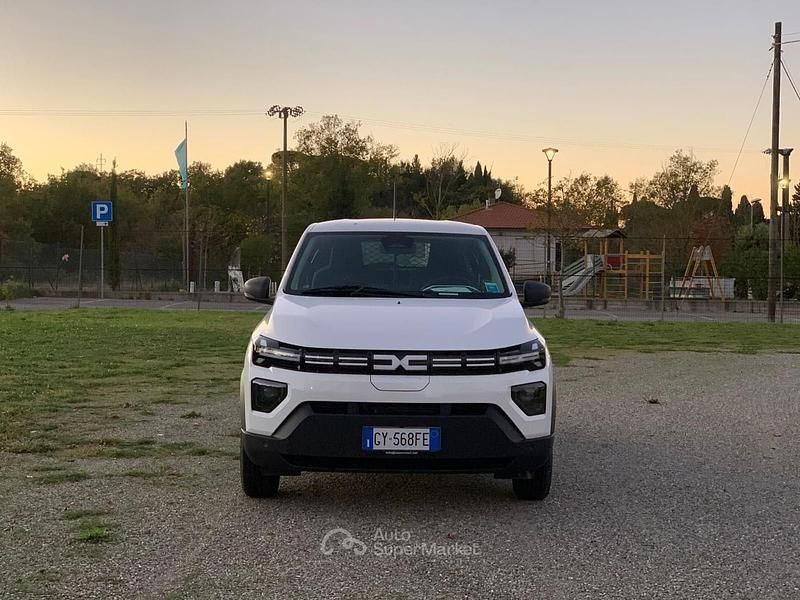 Usata Dacia Spring 19 kW (26 CV) 2025 Bianco Utilitaria