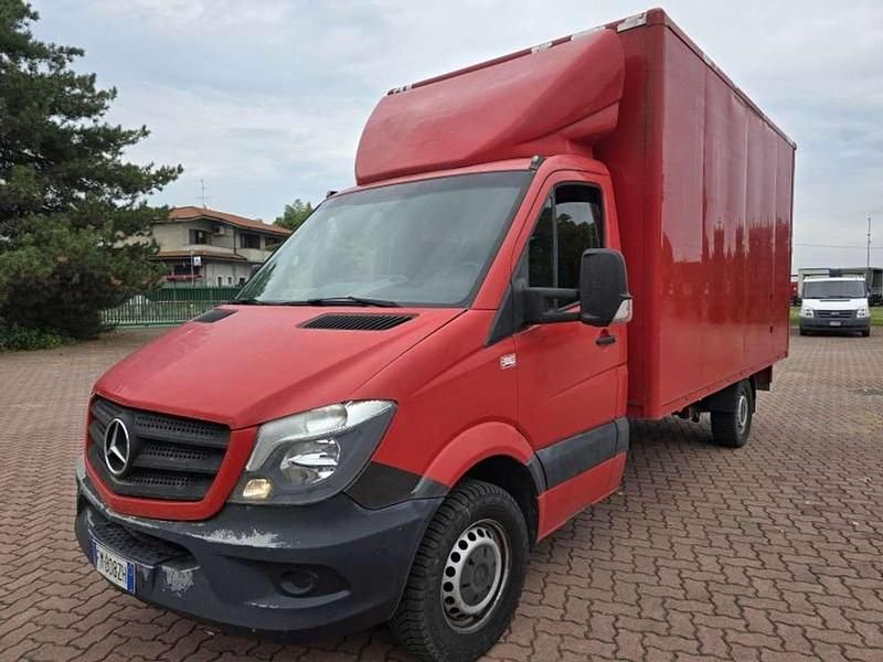 Rosso Usata 2018 Mercedes Sprinter Furgone | 15.000 € (Buon prezzo) - Immagine 1/4