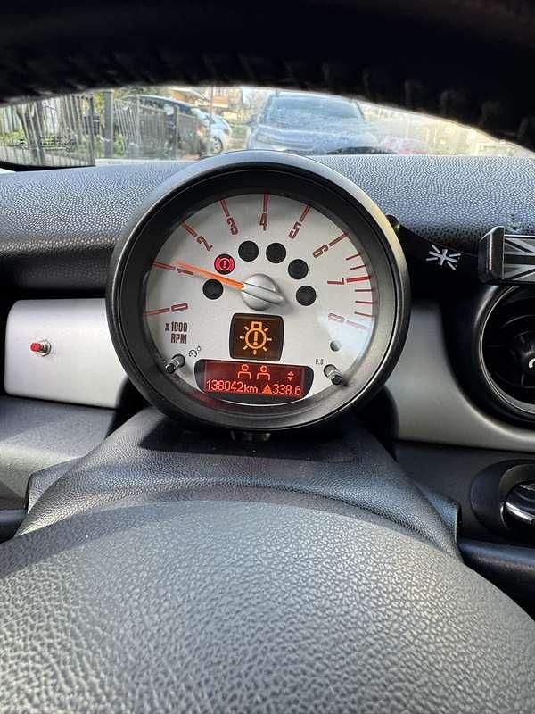 Usata Mini ONE 75 CV (55 kW) 2011 Utilitaria