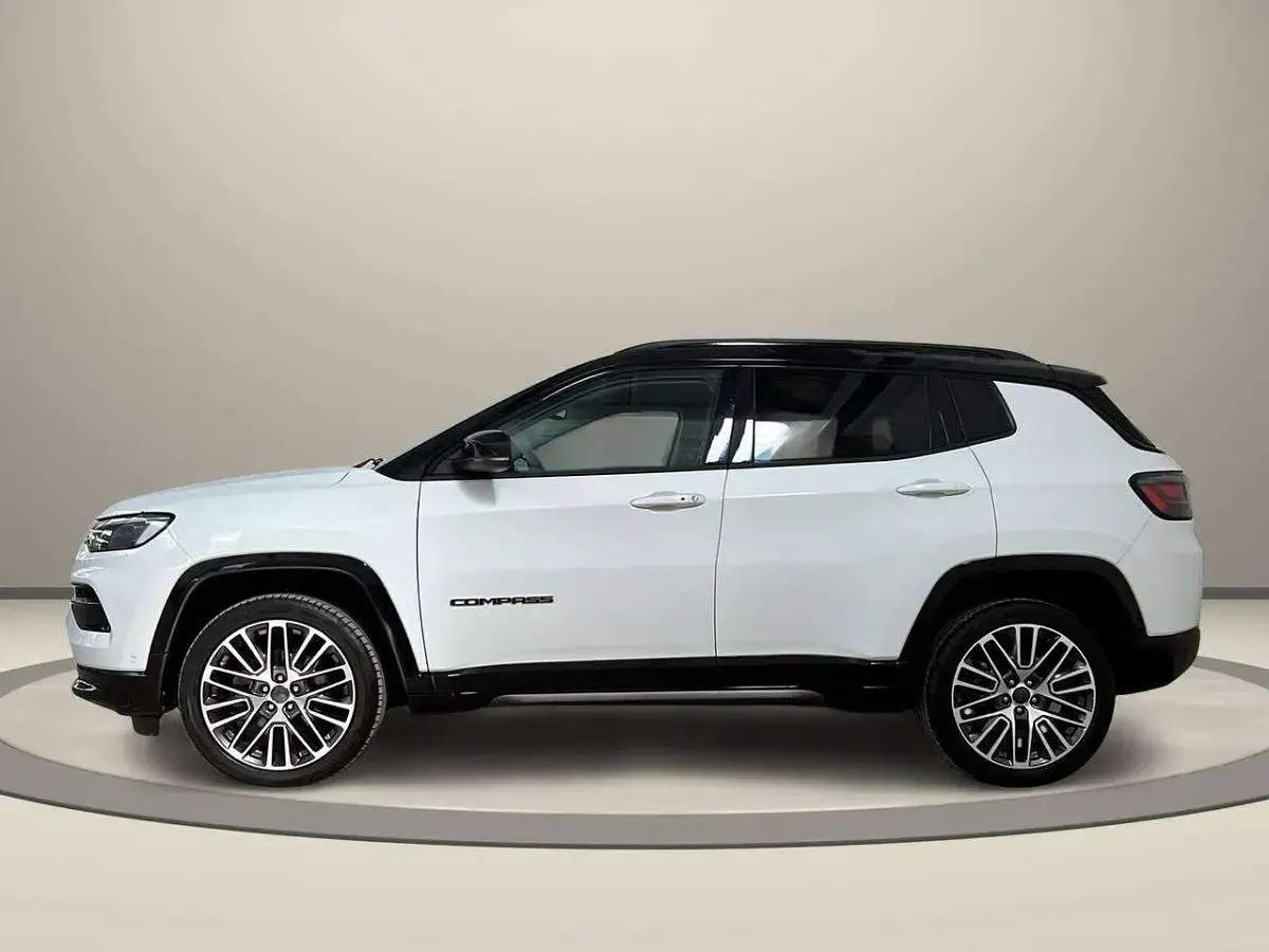 Usata Jeep Compass Summit 131 CV (96 kW) 2025 Bianco SUV