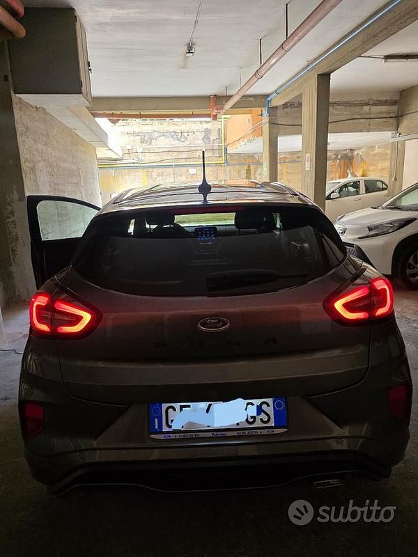 Usata Ford Puma ST-Line 125 CV (91 kW) 2021 Grigio Berlina