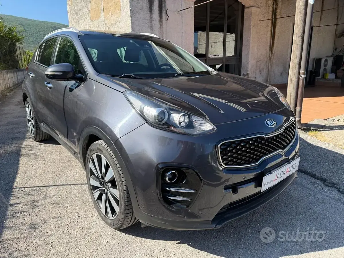 Usata Kia Sportage 141 CV (103 kW) 2017 Grigio SUV