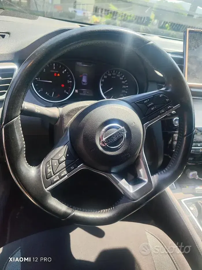 Usata Nissan Qashqai 131 CV (96 kW) 2017 Grigio SUV