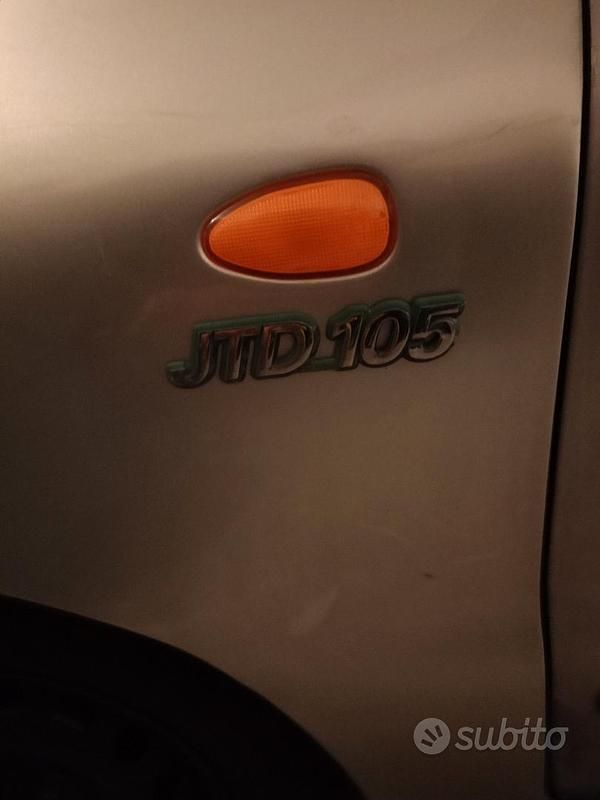 Usata Fiat Brava 2000 Grigio Utilitaria