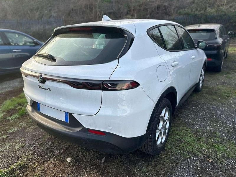 Usata Alfa Romeo Tonale Super 131 CV (96 kW) 2023 Bianco SUV