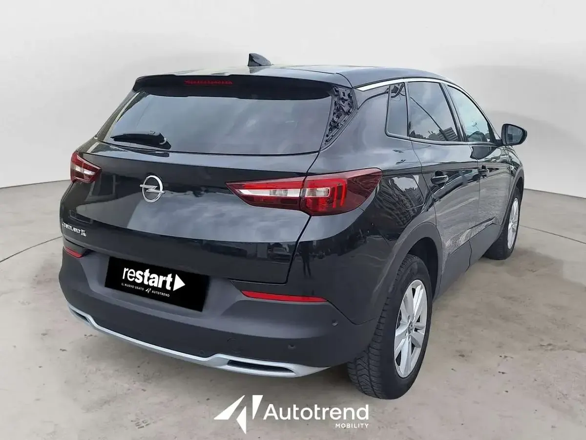 Usata Opel Grandland X Innovation 131 CV (96 kW) 2020 Nero SUV