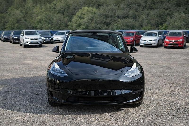 Usata Tesla Model Y RWD 87 kW (119 CV) 2022 Nero SUV