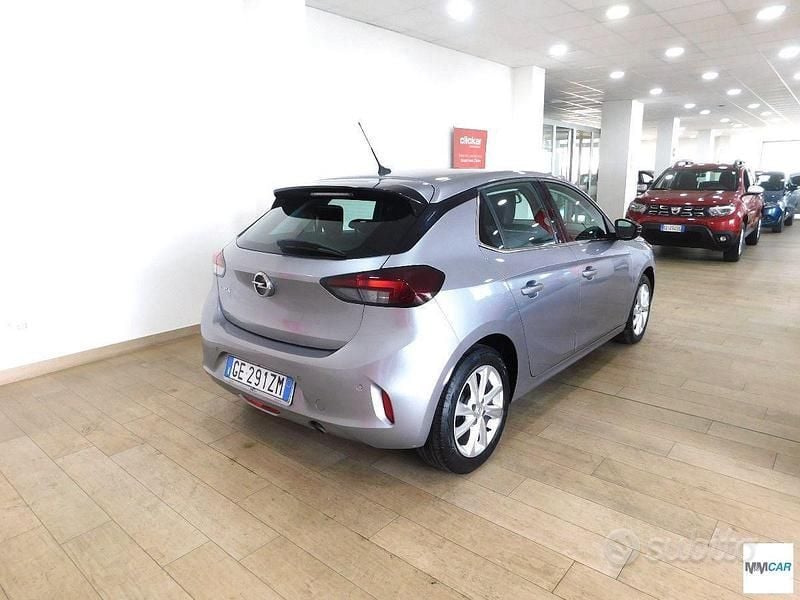 Usata Opel Corsa Elegance 75 CV (55 kW) 2021 Grigio chiaro Utilitaria
