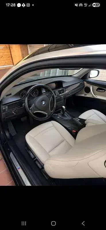Usata BMW 320 M Sport 184 CV (135 kW) 2010 Nero Coupé
