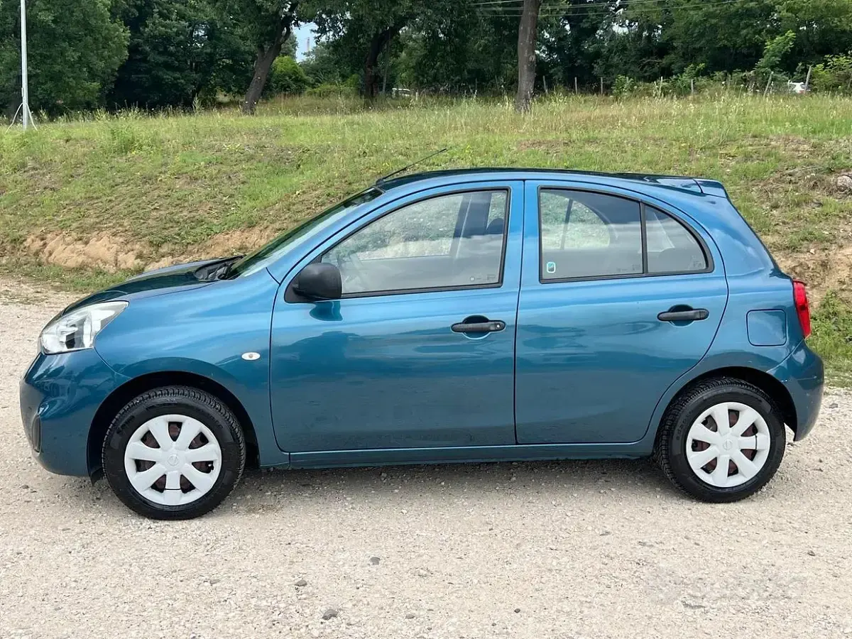 Usata Nissan Micra Comfort 80 CV (58 kW) 2015 Bluazzurro Utilitaria