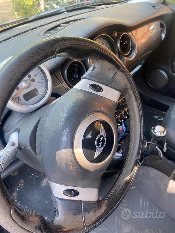 Usata Mini ONE 75 CV (55 kW) 2005 Nero Utilitaria