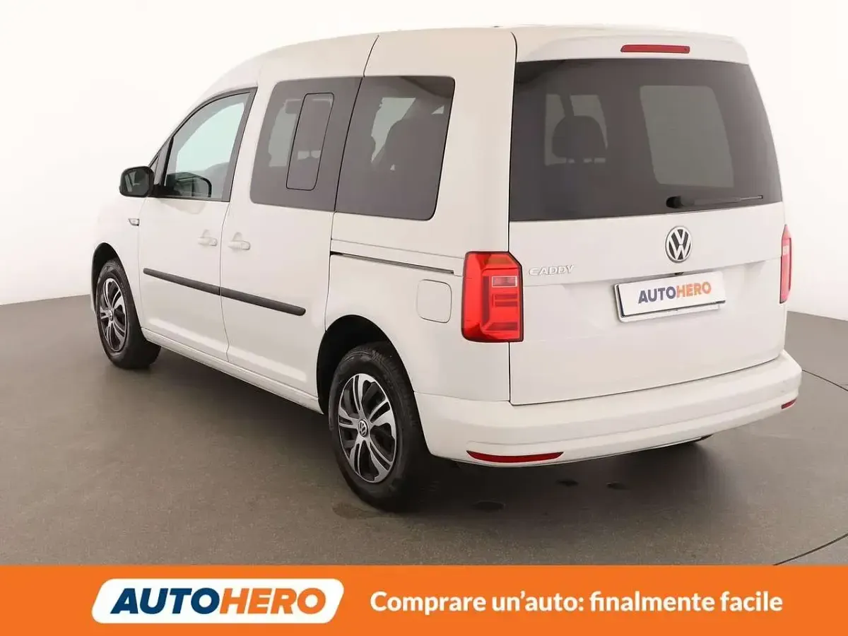 Usata VW Caddy 102 CV (75 kW) 2019 Bianco Monovolume