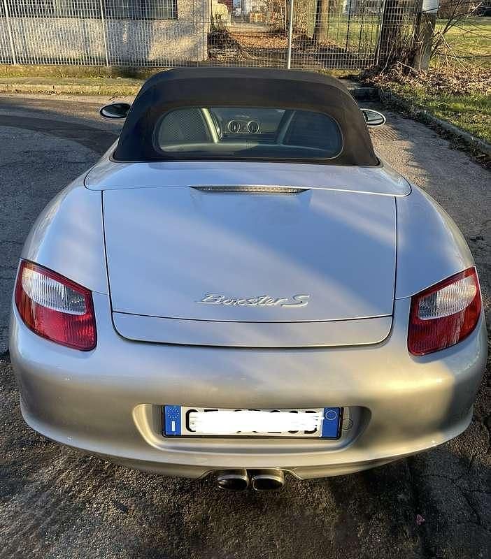 Usata Porsche Boxster 280 CV (205 kW) 2005 Argento Cabrio