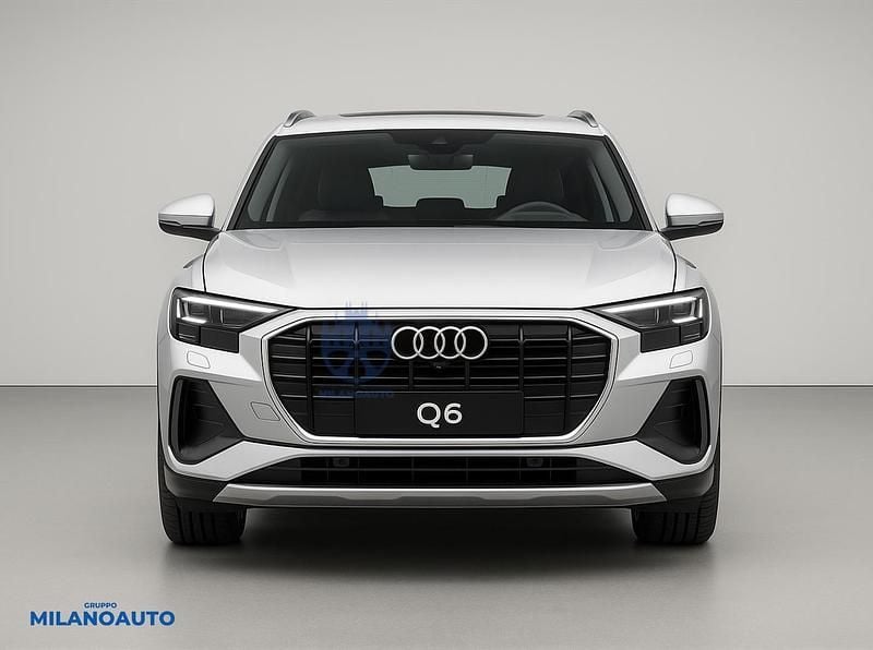 Usata Audi Q6 e-tron S-Line 185 kW (252 CV) 2025 Bianco SUV