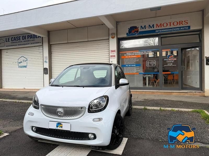 Usata Smart ForTwo Cabrio Passion 89 CV (65 kW) 2017 Bianco Cabrio