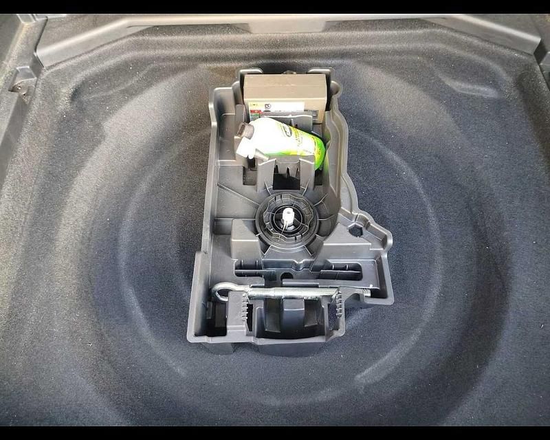 Usata Peugeot 3008 GT-line 131 CV (96 kW) 2018 Grigio SUV