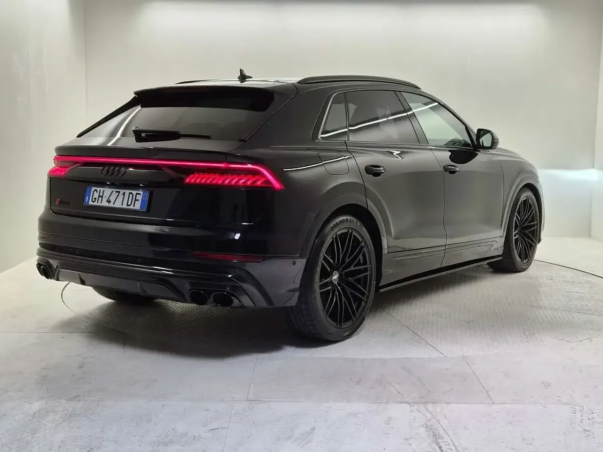 Usata Audi SQ8 Sport 435 CV (319 kW) 2020 Nero SUV
