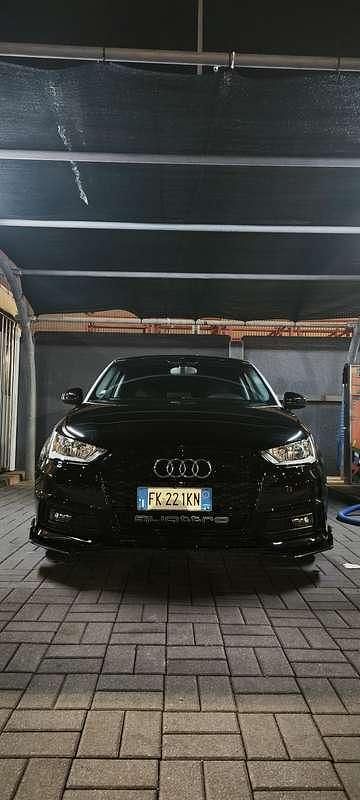 Nero Usata 2017 Audi A1 Sport Due volumi | 12.500 € (Ottimo prezzo) - Immagine 1/4