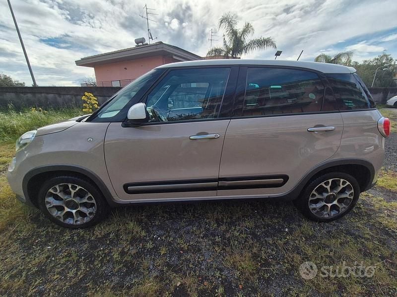 Usata Fiat 500L 104 CV (76 kW) 2014 Beige Monovolume