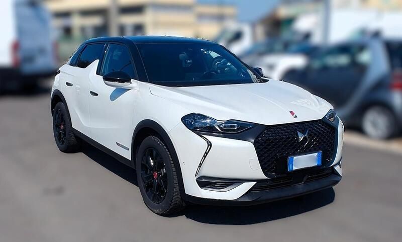 Usata DS Automobiles DS3 Crossback Performance 131 CV (96 kW) 2021 Bianco SUV