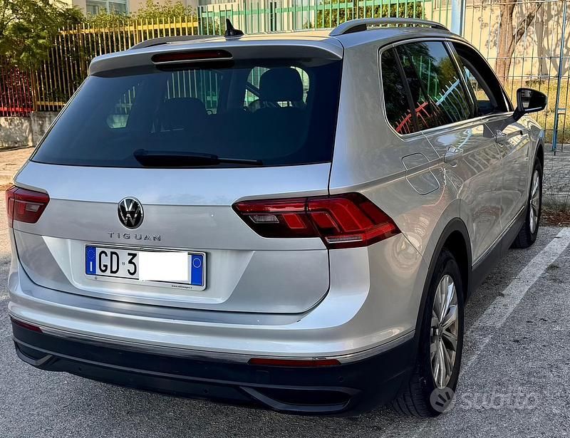 Usata VW Tiguan Life 150 CV (110 kW) 2021 Grigio SUV