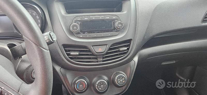 Occasion Opel Karl 75 ch (55 kW) 2017 Rouge Citadine