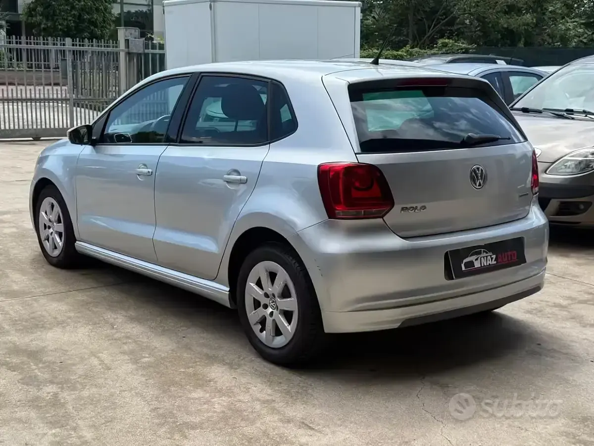 Usata VW Polo Comfortline 90 CV (66 kW) 2011 Grigio Utilitaria